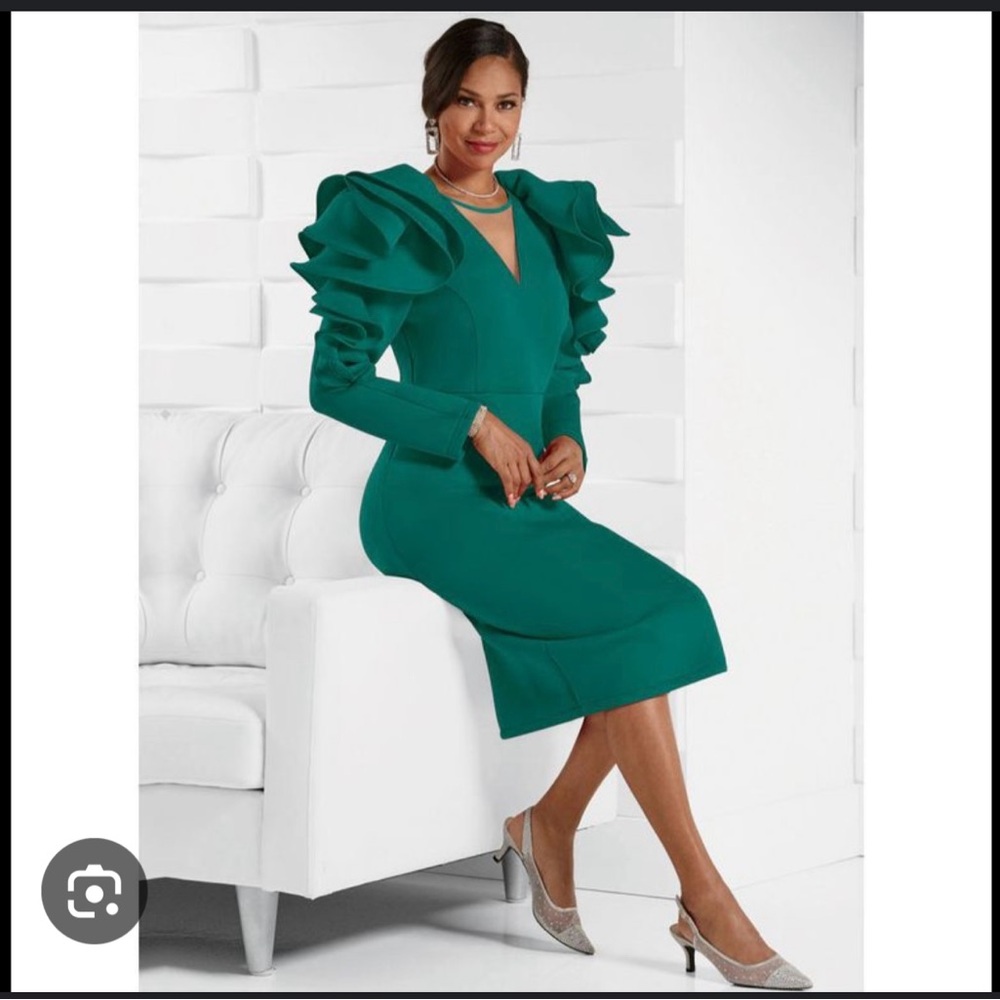 Elegant Teal Ruffle Sleeve Dress